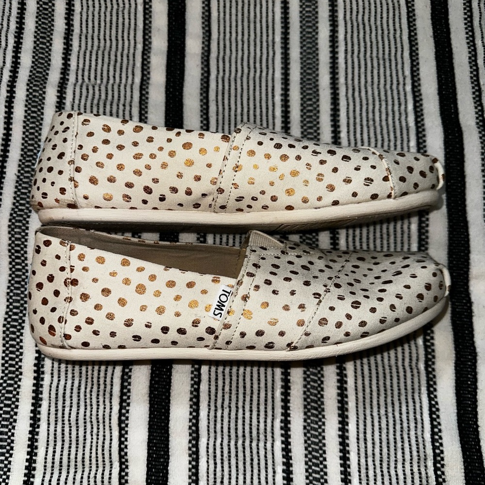 Women’s Tom’s 9.5